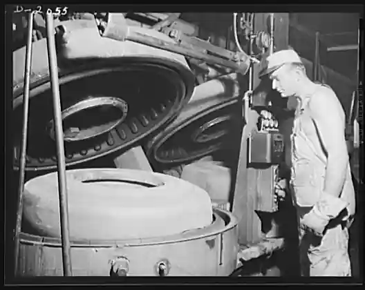 Early vulcanization press and rubber sheets